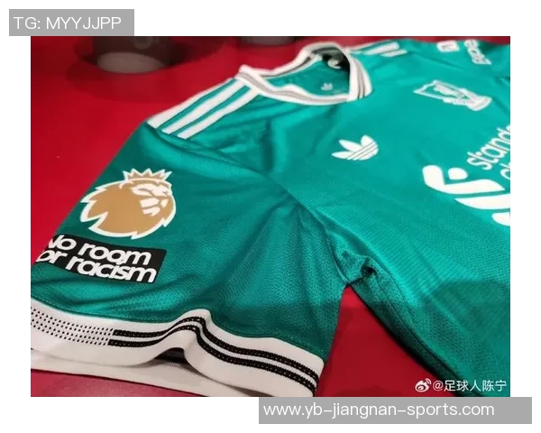 利物浦推出全黑复刻球衣向1995-96赛季客场球衣致敬